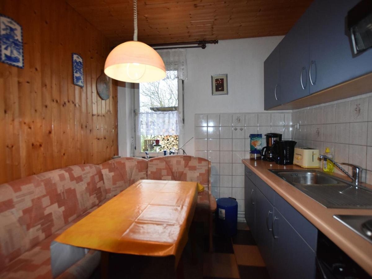 Cosy Bungalow In Stove By The Baltic Sea Boiensdorf Екстериор снимка